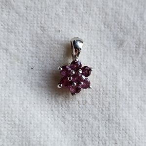 Vintage sterling silver light pink flower tiny pendant ✨️